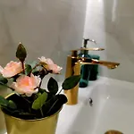 Apartman Elviria In *